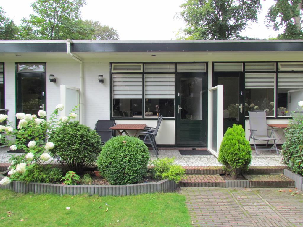 Appartementen Huize Eikenhof Bergen Bilik gambar